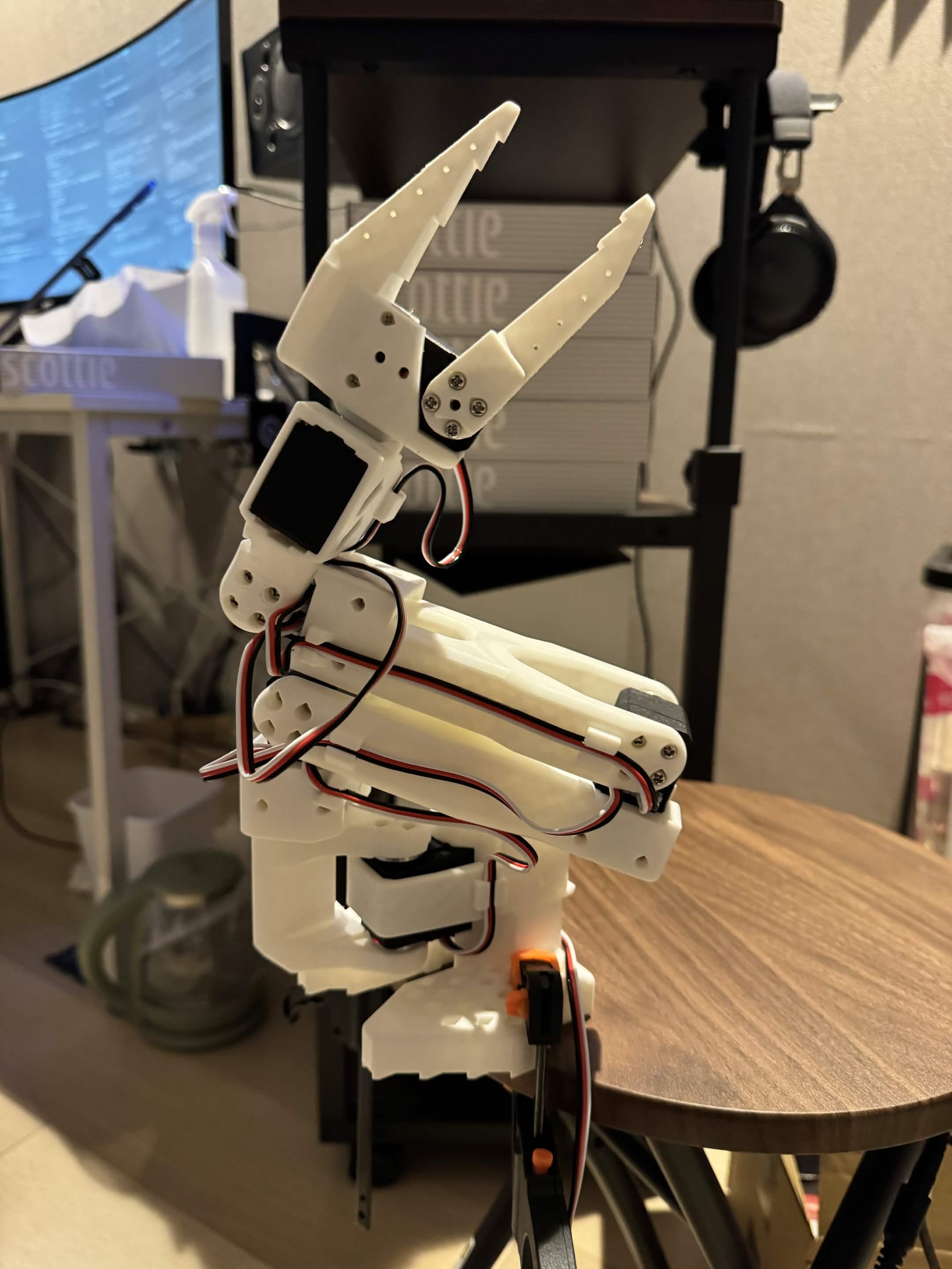 フォロワーアーム